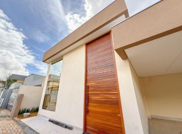 Casa de 3 quartos, Vicente Pires · Vicente Pires | Condomínio | Pé-Direito Duplo | Área Gourmet | 3 Suítes