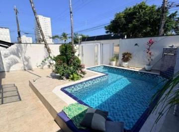 Casa · 132m² · 3 Quartos · 3 Vagas · Espaçosa Casa Isolada 3 Suítes no Jardim Real - Praia Grande