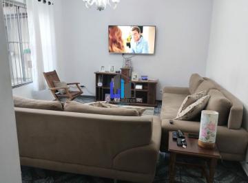 Casa · 177m² · 3 Quartos · 2 Vagas · Sobrado 3 dormitórios, 1 suíte, 2 vagas de garagem, na Vila Lucinda