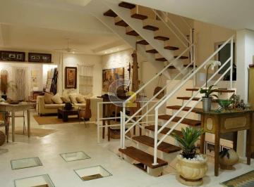 Casa · 325m² · 3 Quartos · 2 Vagas · Sobrado à venda em Perdizes com 3 quartos, 1 suite, 2 vagas.