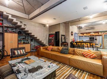 CASA-DE-VILA -IMOVEIS-NA-VILA · Casa de Vila impecável com 3 suítes na melhor localização da Vila Mariana.