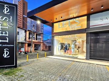 Comercial · 90m² · Loja c/ 90 m² mobiliada e montada na Romualdo Galvão em Lagoa Nova