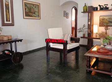 Casa · 154m² · 3 Quartos · 2 Vagas · Casa com 03 dormitórios, uma suite no bairro Jardim Alvorada 154m² de área útil