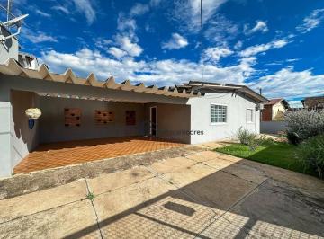 f0c5efdc74bf2b6ff3f47b83f6bf3d3801ef7a08 · Casa com 3 dormitórios à venda, 324 m² por R$ 800.000 - Jardim Sônia - Jaguariúna/SP