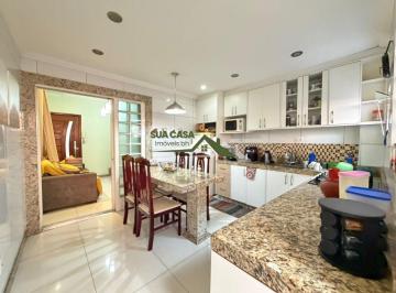 Casa · 57m² · 2 Quartos · 1 Vaga · Casa com 2 Quartos e 2 banheiros à Venda, 57 m²