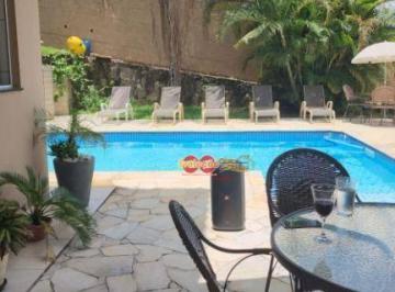 9349e42849a8fc1add2b742405f7460821953d4f · Chácara Residencial / Jardim Leonor