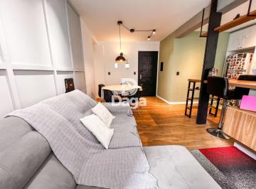 Apartamento · 59m² · 2 Quartos · 1 Vaga · INCRIVEL 02 dormitórios mobiliado no centro de Florianópolis
