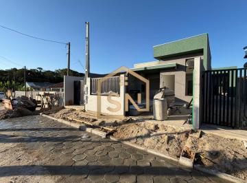 Casa · 57m² · 2 Quartos · 1 Vaga · 383C - Casa com piscina no Balneário Caravelas