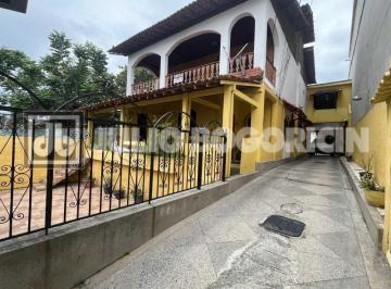 Casa · 343m² · 6 Quartos · 5 Vagas · Casa de rua : Duplex / Residencial / Freguesia (Ilha do Governador)