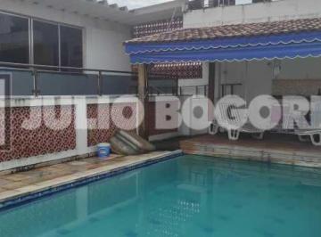 Casa · 588m² · 5 Quartos · 4 Vagas · Casa de rua :  / Residencial / Portuguesa