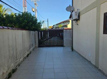 Apartamento de 1 quarto, Cabo Frio · Excelente Apartamento Térreo c/ Varandão Privativo no Peró à Venda