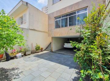 Casa · 220m² · 4 Quartos · 4 Vagas · Casa à Venda - Bosque da Saúde, 4 Quartos, 220 m2