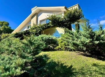 Casa · 248m² · 2 Vagas · CASA NO CONDOMÍNIO RESERVA DA SERRA