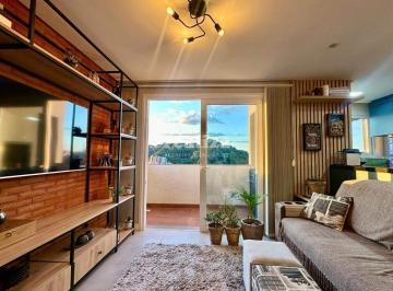 Apartamento · 95m² · 1 Vaga · COBERTURA COM 2 SUITES EM CANELA
