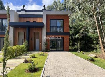 Casa · 135m² · CASA NO RESERVA DA SERRA