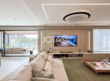 Apartamento · 257m² · 3 Quartos · 6 Vagas · Apartamento à venda - em Batel