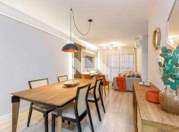 Apartamento · 76m² · 2 Quartos · 2 Vagas · Apartamento Moderno no Centro/Batel com 2 Quartos, Suíte, Sacada com Churrasqueira e Lazer Completo