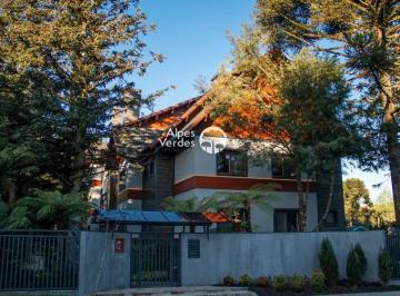 1270_krxdtxo2odg3yjk5ztqxowri_md.jpg · Vende-se Apartamento em Gramado, Vila Jardim, com 3 quartos