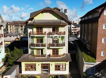 64511b6cd566a02906675272c998e.jpg · Vende-se Apartamento no Centro de Gramado, com 2 quartos,