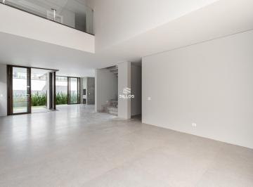 Casa · 290m² · 3 Quartos · 2 Vagas · Casa em condomínio fechado com 3 quartos à venda no São Braz, Curitiba.