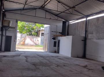Comercial , Recife · Vendo/Alugo com 200m2, galpão na Caxangá, aceito carro ou imóvel de menor valor.