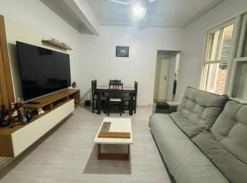 Apartamento · 50m² · 2 Quartos · Apartamento à venda em Petrópolis, Porto Alegre