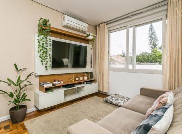Apartamento · 70m² · 2 Quartos · APARTAMENTO AMPLO COM EXCELENTE LOCALIZAÇÃO