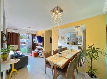 Apartamento · 71m² · 3 Quartos · Apartamento à venda em Teresópolis, Porto Alegre