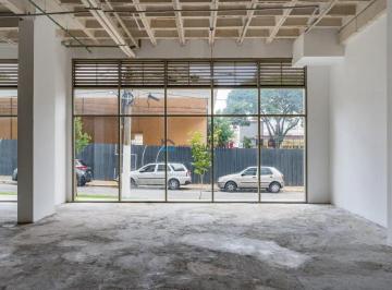 Comercial · 200m² · Vendo Loja Comercial em Moema 200 m² Fachada Ativa