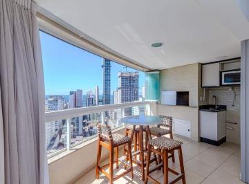 Apartamento · 110m² · 3 Quartos · 2 Vagas · Apartamento à venda no Centro em Balneário Camboriú.