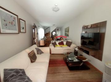 Casa · 117m² · 4 Quartos · 2 Vagas · Ótimo sobrado no Tremembé em excelente localização residencial