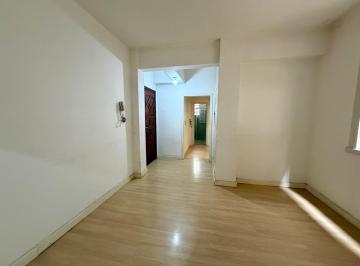 Apartamento · 67m² · 2 Quartos · Apartamento 2 dormitórios no bairro Centro Histórico.