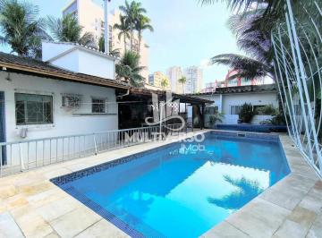 Casa · 575m² · 4 Quartos · 5 Vagas · Casa à venda, 4 quartos no bairro Vila Mathias em Santos