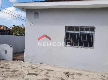 Casa · 210m² · 2 Quartos · 2 Vagas · Casa de Vila em  Avenida Adhemar de Barros - Vila Santa Rosa - Guarujá/SP