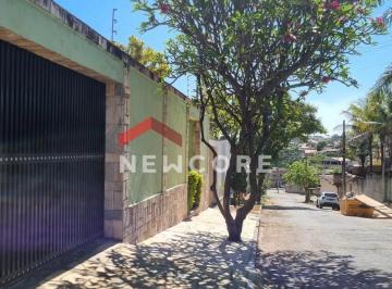 Casa · 550m² · 4 Quartos · 4 Vagas · Casa em  Perobas - Colonial - Contagem/MG