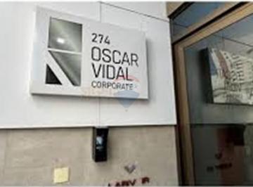 Comercial · 20m² · 1 Quarto · Vaga de Garagem 20 m2 no Oscar Vidal Corporate | Coberta, segura e no Centro de JF