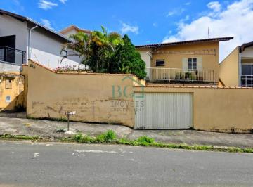 FACHADA · Excelente casa á venda de 138m² no bairro Jardim Azaléias em Poços de Caldas MG.