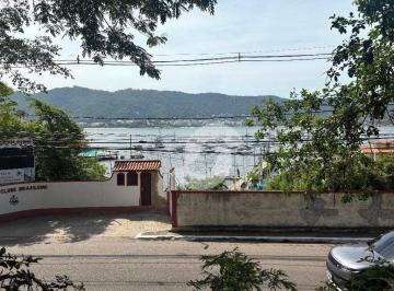 Casa · 308m² · 3 Quartos · 6 Vagas · Casa em São Francisco, Niterói/RJ de 308m² 3 quartos à venda por R$ 999.000,00