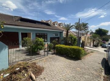 Casa · 254m² · 6 Quartos · 2 Vagas · Casa em Capão Raso, Curitiba/PR de 254m² 6 quartos à venda por R$ 870.000,00