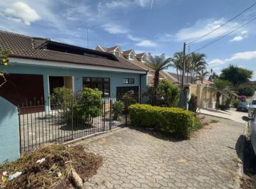 Casa · 254m² · 6 Quartos · 2 Vagas · Casa em Capão Raso, Curitiba/PR de 254m² 6 quartos à venda por R$ 869.000,00