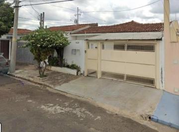 Casa · 250m² · 3 Quartos · 2 Vagas · Casa em Jardim Vitória, Marília/SP de 250m² 3 quartos para locação R$ 2.500,00/mes