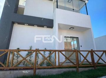 Casa · 195m² · 2 Quartos · 2 Vagas · Casa em Centro, Camaçari/BA de 195m² 2 quartos à venda por R$ 520.000,00