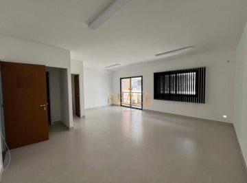 Comercial · 47m² · 1 Vaga · Sala em Centro, Vinhedo/SP de 47m² para locação R$ 3.500,00/mes