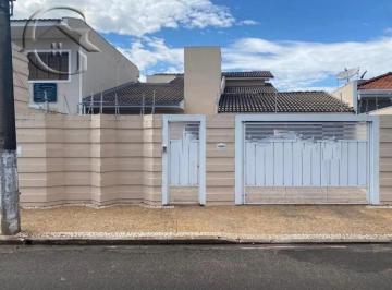 Casa · 380m² · 4 Quartos · 4 Vagas · Casa em Santa Tereza, Marília/SP de 380m² 4 quartos para locação R$ 3.800,00/mes