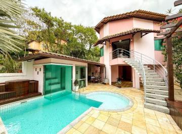 Casa · 367m² · 4 Quartos · 4 Vagas · Casa em Itaipu, Niterói/RJ de 367m² 4 quartos para locação R$ 10.900,00/mes