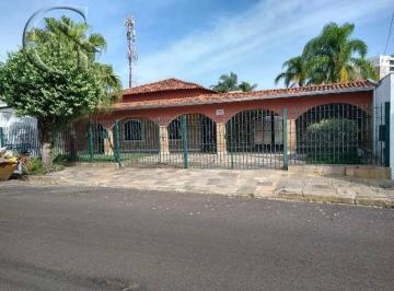 Casa · 450m² · 4 Vagas · Casa em Jardim Maria Izabel, Marília/SP de 450m² para locação R$ 4.500,00/mes