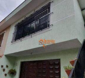 Casa · 167m² · 3 Quartos · 3 Vagas · Sobrado em Jardim Flor da Montanha, Guarulhos/SP de 167m² 3 quartos à venda por R$ 551.200,00