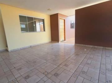 Casa · 250m² · 3 Quartos · 2 Vagas · Casa em Jardim Esplanada, Marília/SP de 250m² 3 quartos para locação R$ 2.650,00/mes