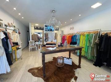 Comercial · 56m² · 1 Vaga · Ponto em Centro, Balneário Camboriú/SC de 56m² à venda por R$ 200.000,00