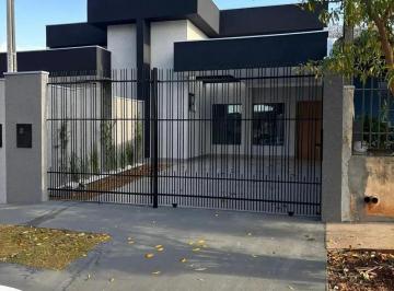 Casa · 150m² · 3 Quartos · 2 Vagas · Casa em Conjunto Habitacional Requião, Maringá/PR de 150m² 3 quartos à venda por R$ 400.000,00
